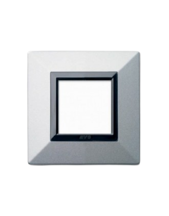Plaques, prises et interrupteurs design, installation simple, domotique, luxe moderne, matériaux premium, verre, aluminium, bois, Corian, système 44, maison connectée